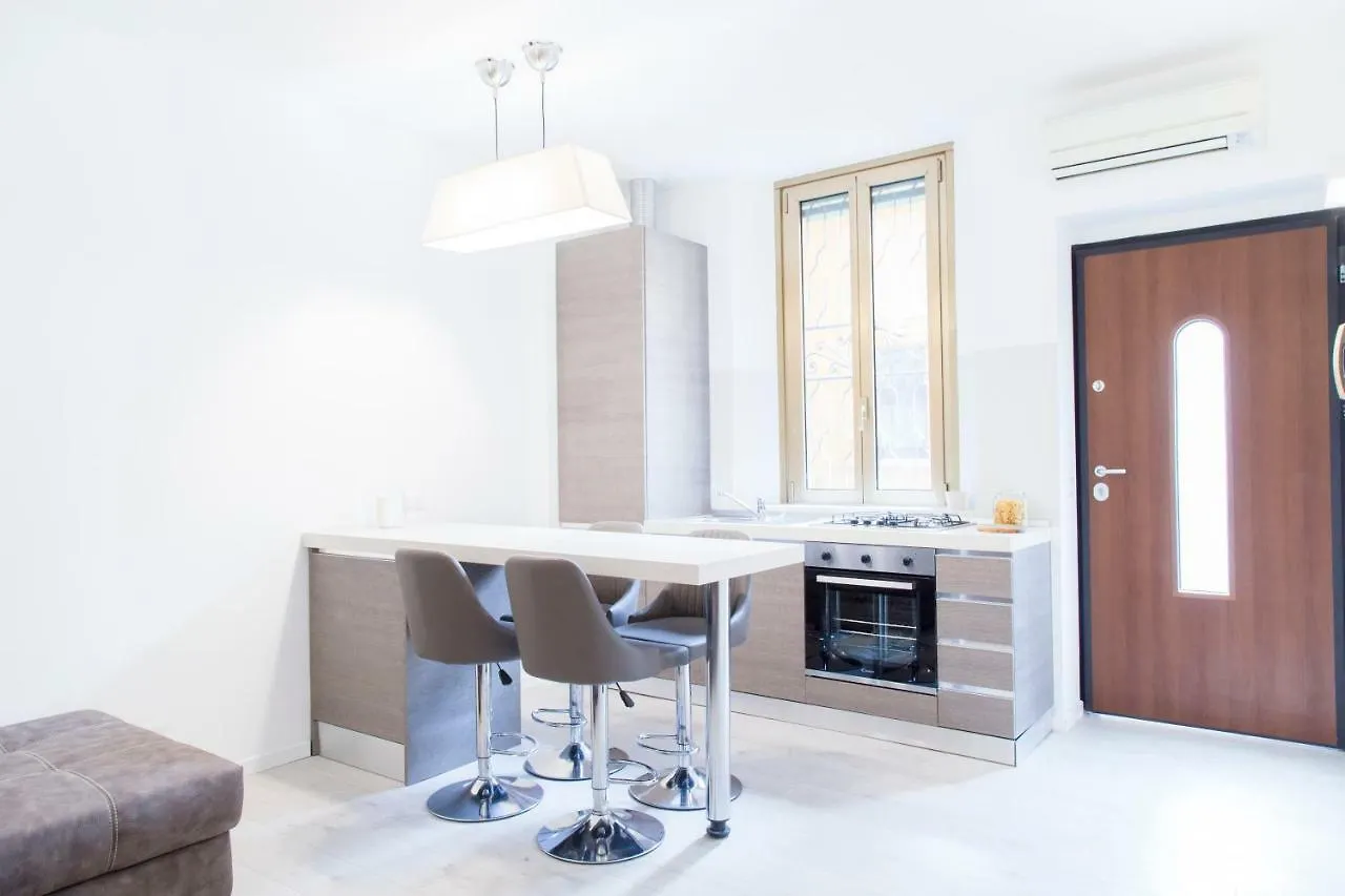 Brand, New And Fully Furnished Apt Milano